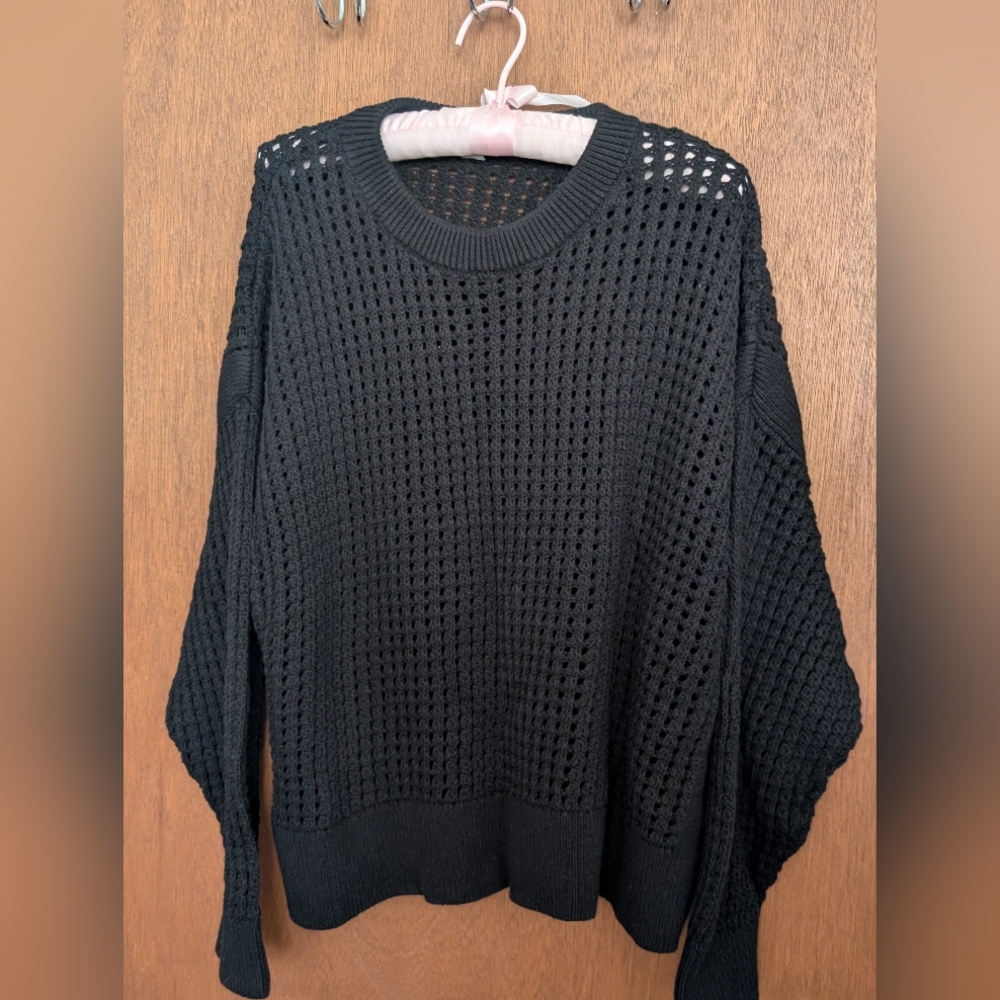 Old Navy Women's Black Open-Knit Sweater